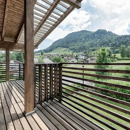 With 2 In Kirchberg 度假居 *