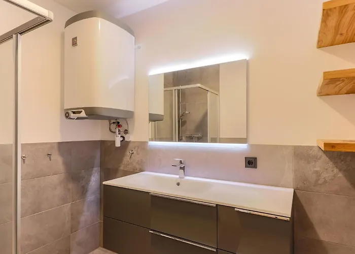 With 2 In Kirchberg *